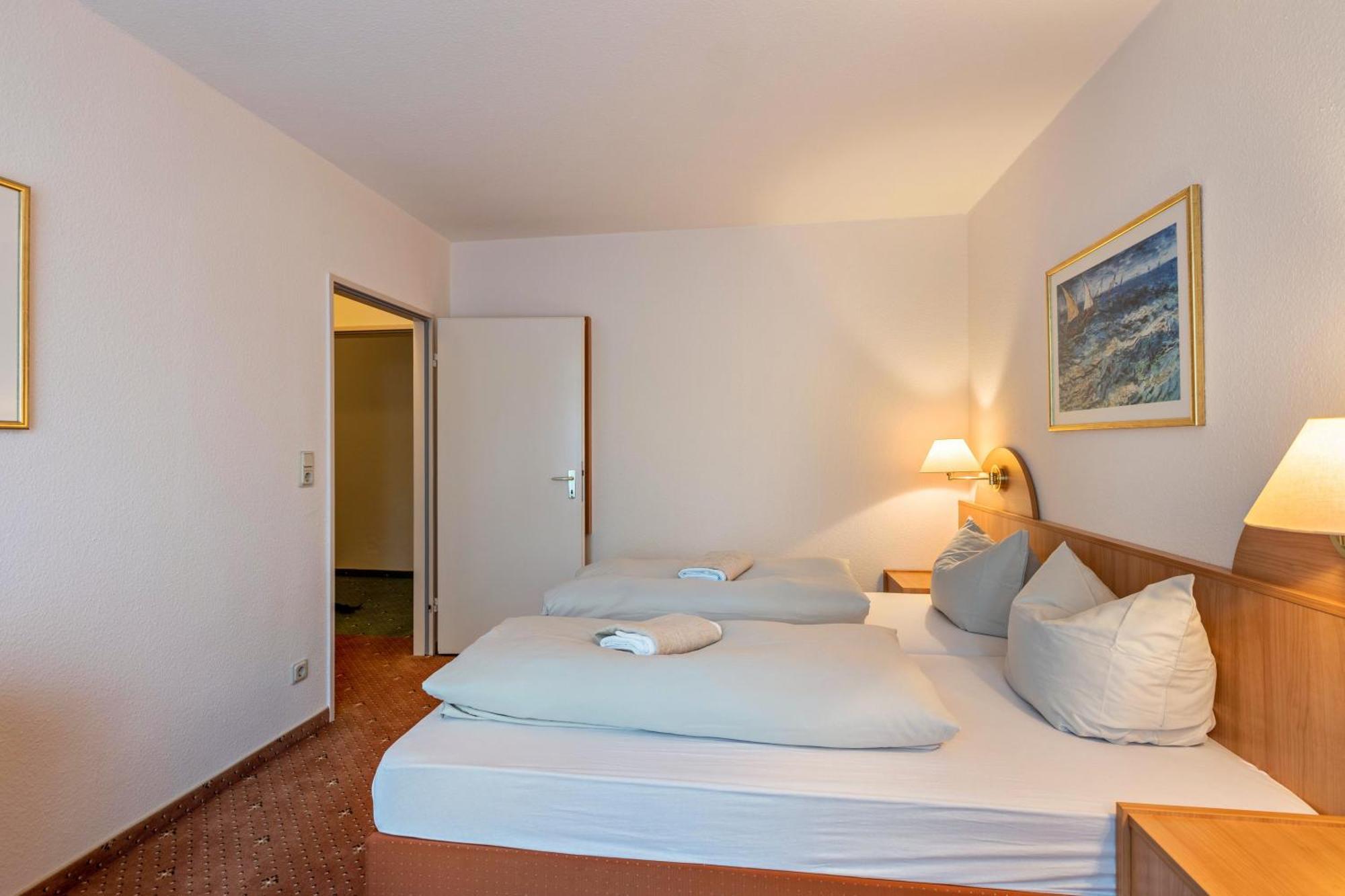 Am Stadtpark Apartment *
